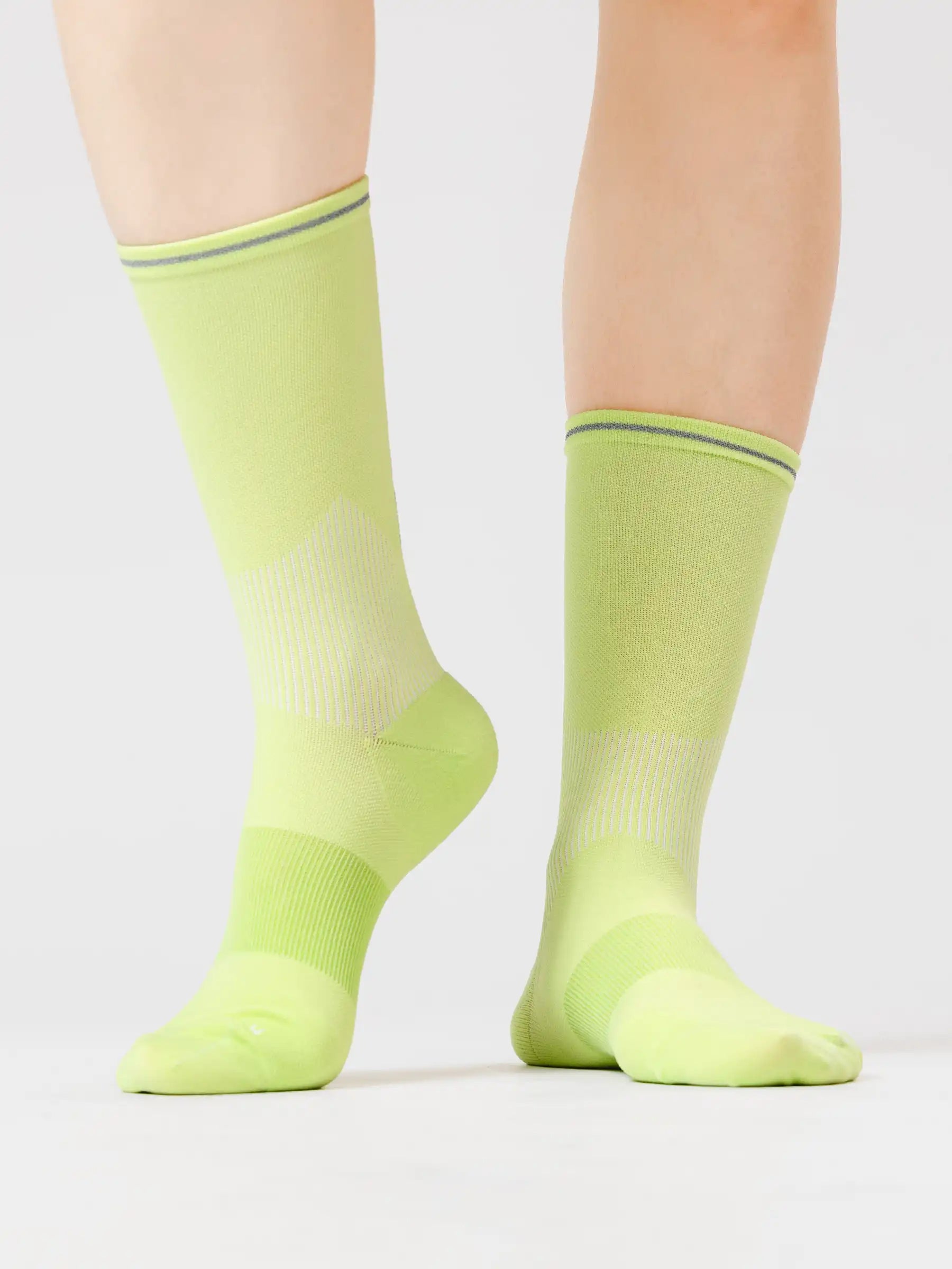 Mist Leap – Cycling Socks